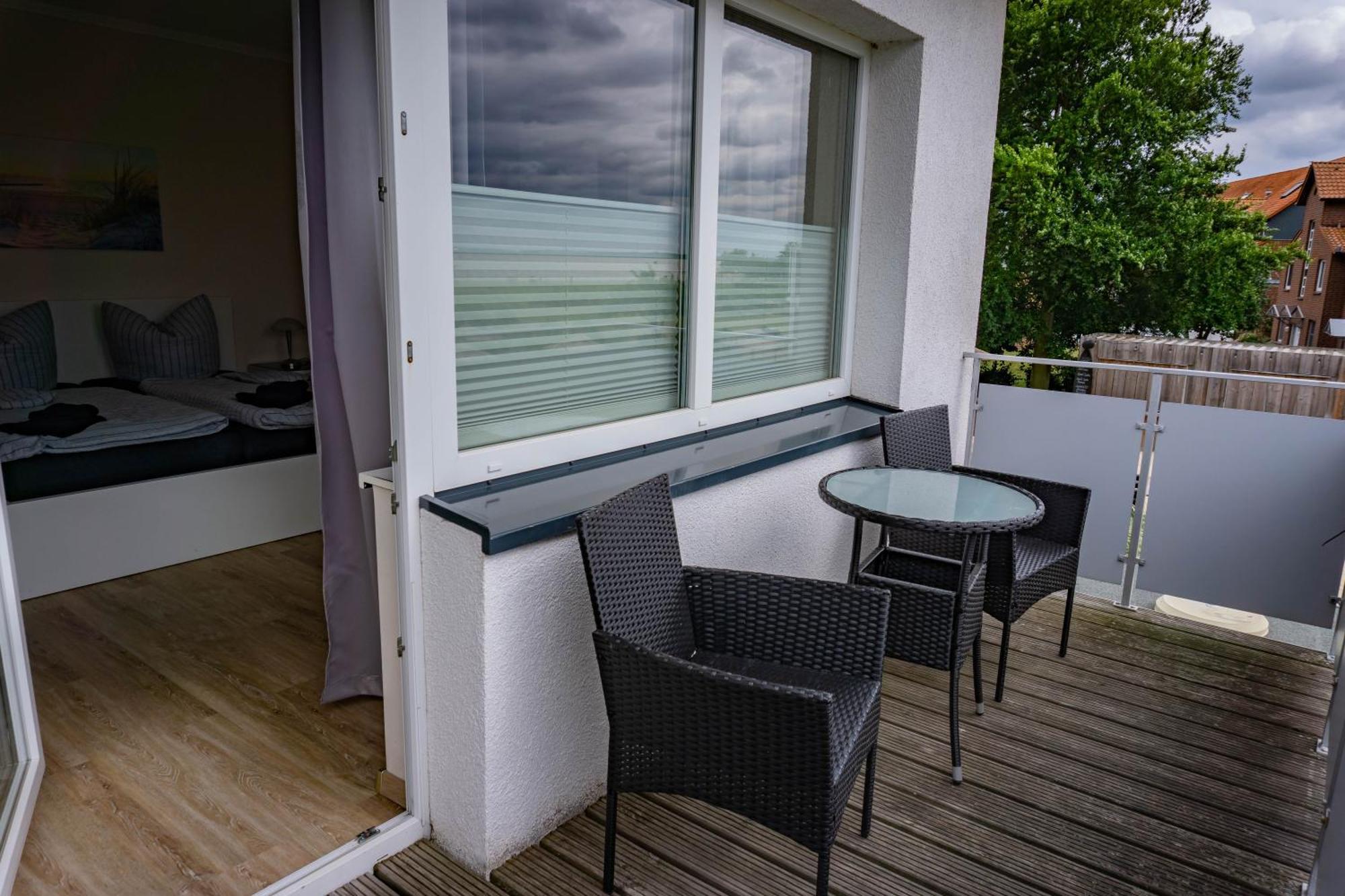 Ferienwohnung Haus Strandglueck - Urlaub Mit Blick Auf Den Duemmer See Lembruch Exterior foto